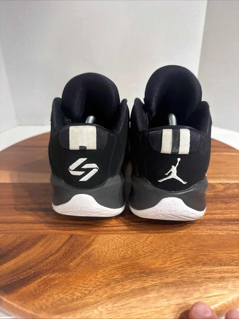 Nike classic black